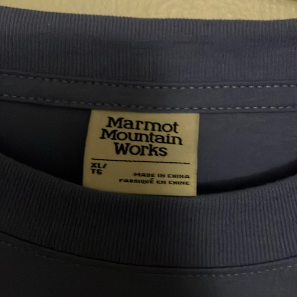 Marmot Blue Casual T-Shirt - Picture 5 of 6